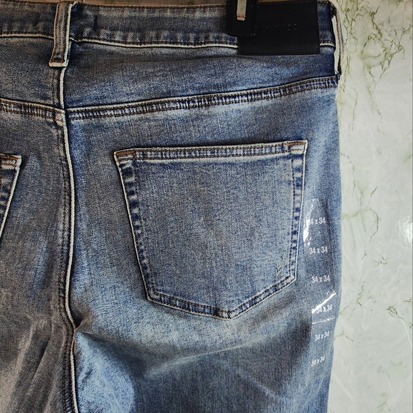 EXPRESS Athletic Skinny Jeans - Picture 9 of 16